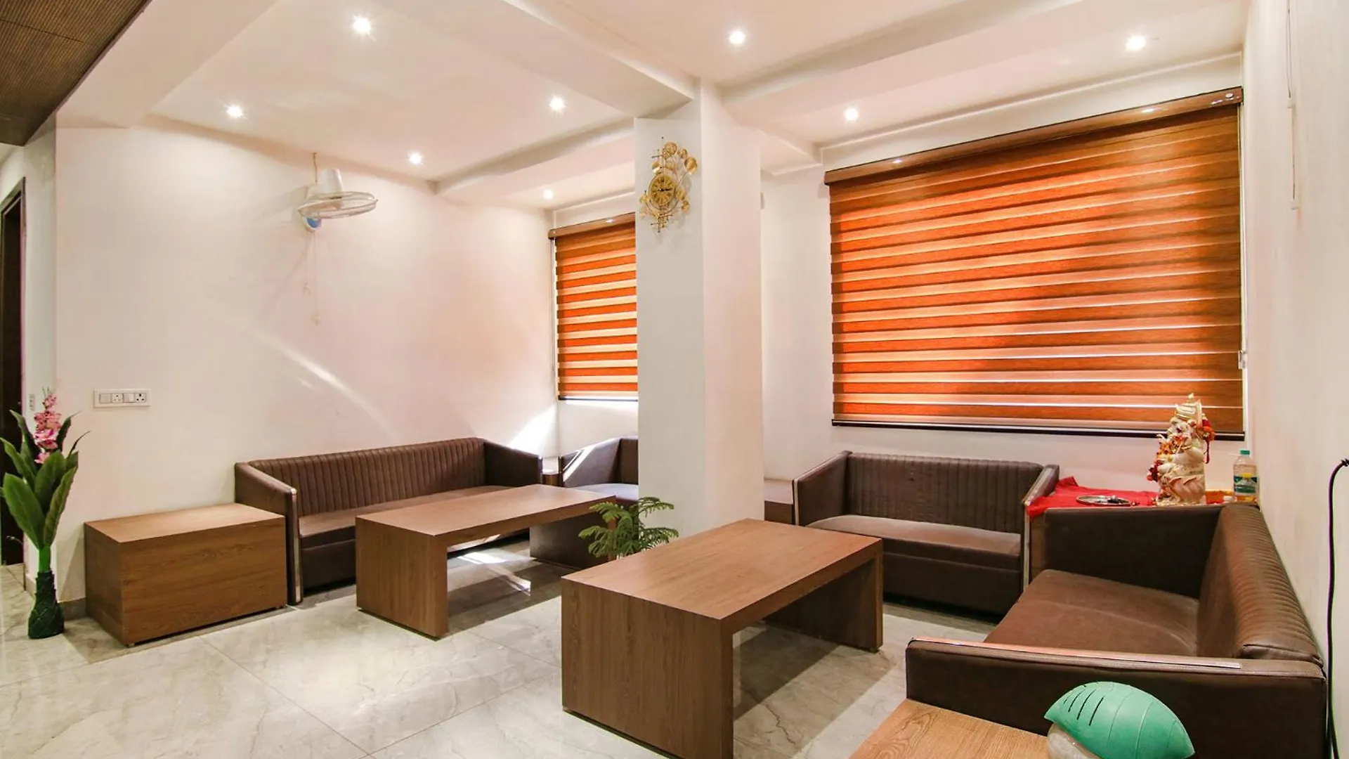 Hotel Fabhotel Moro Rohini Sector 4 Delhi