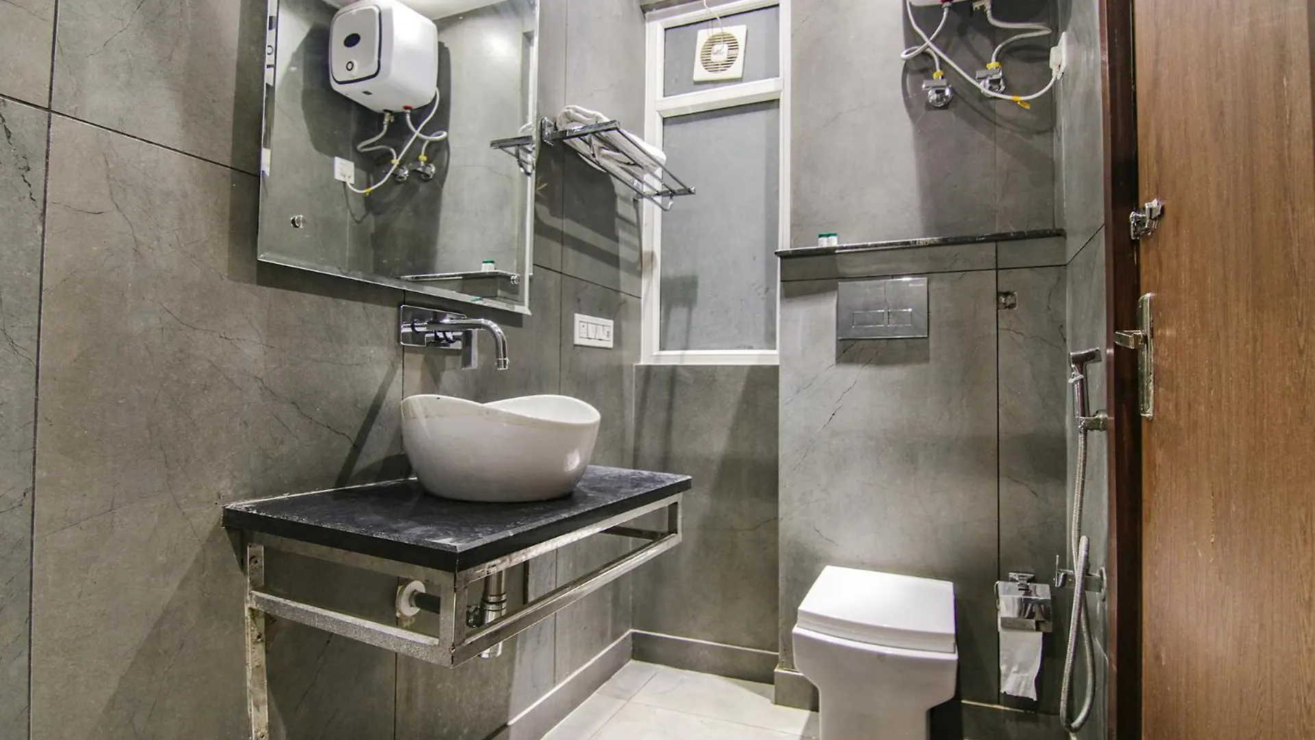 Fabhotel Moro Rohini Sector 4 Delhi (National Capital Territory of India)